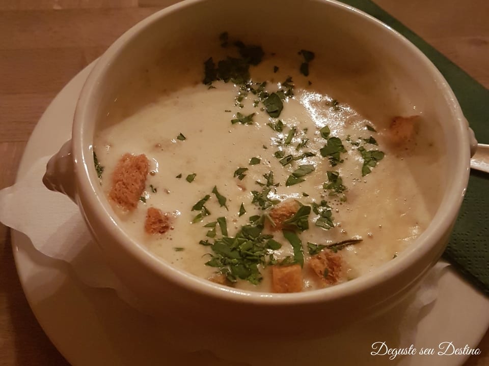 Sopa de batata (uma delícia!)